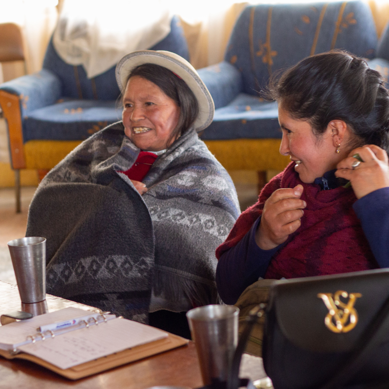 Abrazo_espacios_seguros